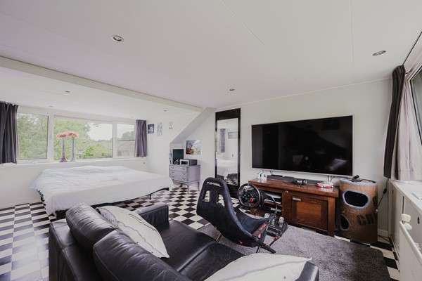 Medium property photo - Zalmsteek 43, 3192 MC Hoogvliet Rotterdam